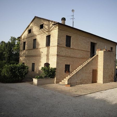 Agriturismo La Fonte Di San Girio Vendégház Potenza Picena Kültér fotó
