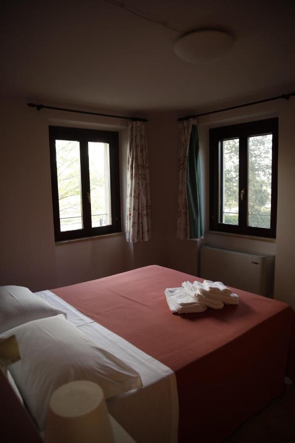 Agriturismo La Fonte Di San Girio Vendégház Potenza Picena Kültér fotó