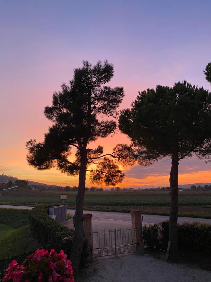 Agriturismo La Fonte Di San Girio Vendégház Potenza Picena Kültér fotó