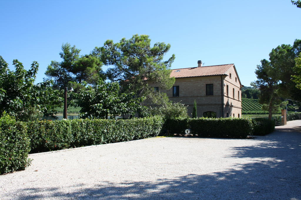 Agriturismo La Fonte Di San Girio Vendégház Potenza Picena Kültér fotó