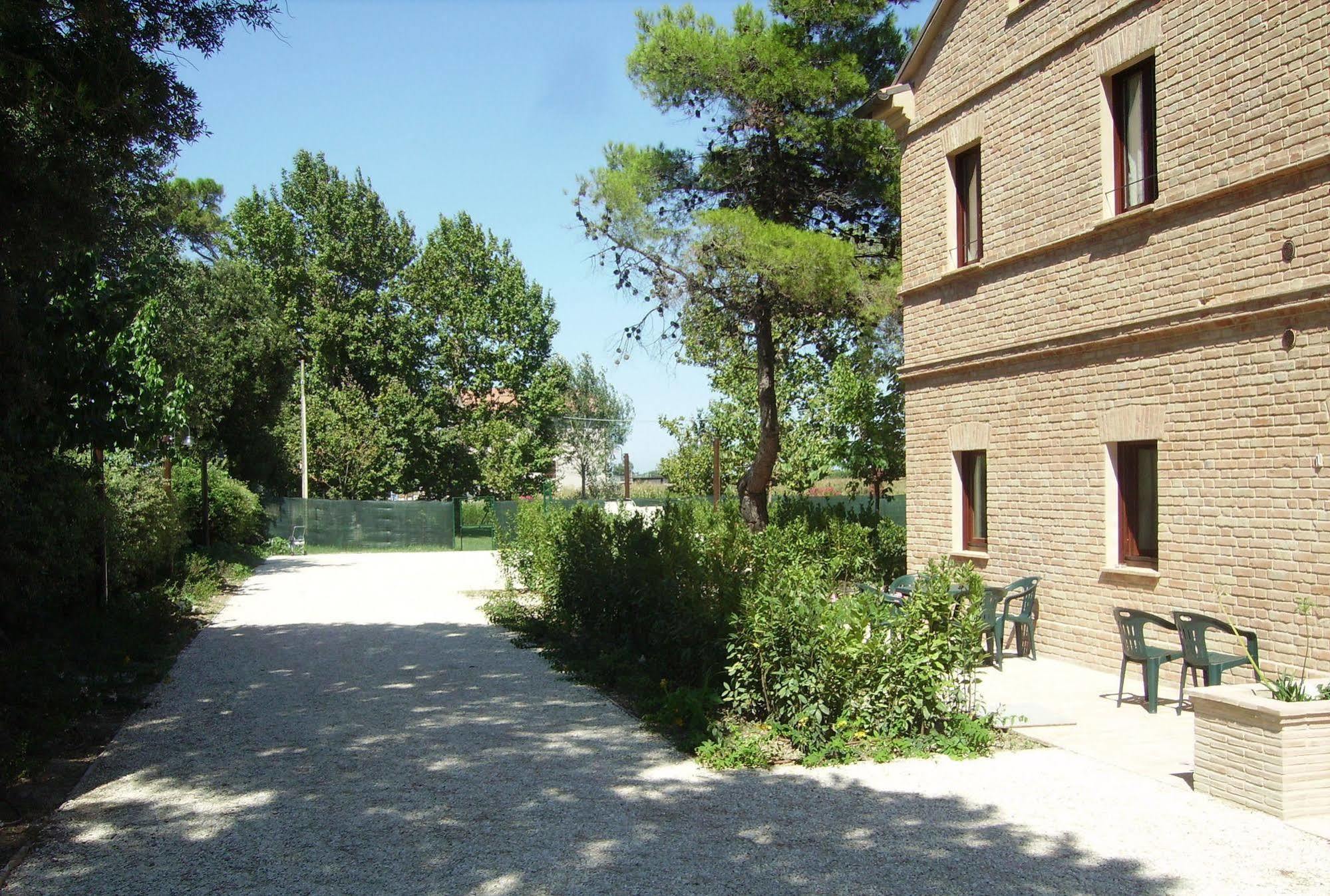 Agriturismo La Fonte Di San Girio Vendégház Potenza Picena Kültér fotó